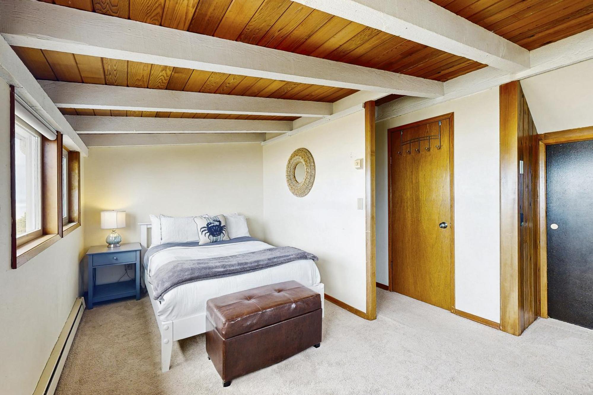 Seadrifter Oceanfront House