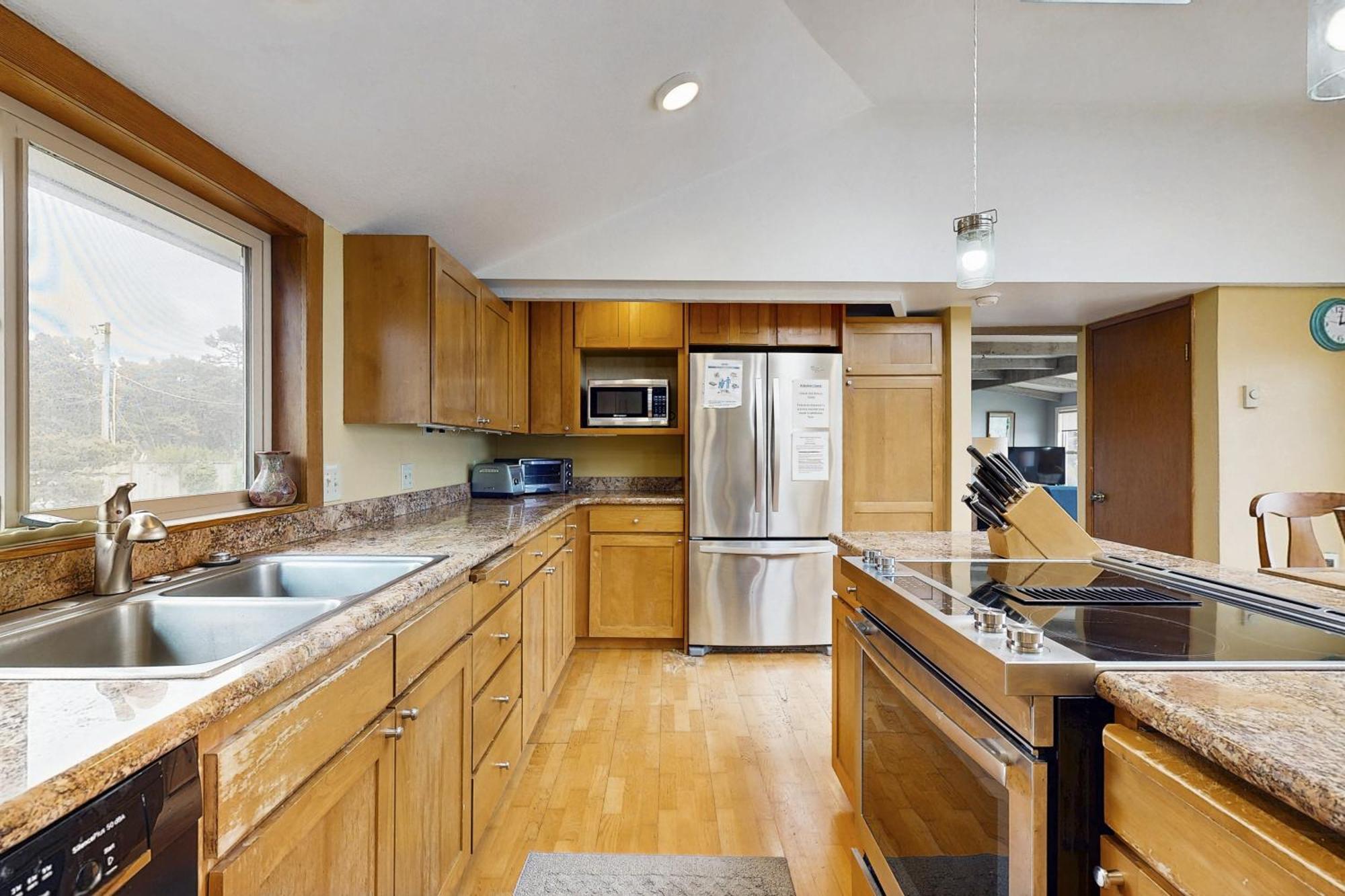 Seadrifter Oceanfront House * Seal Rock