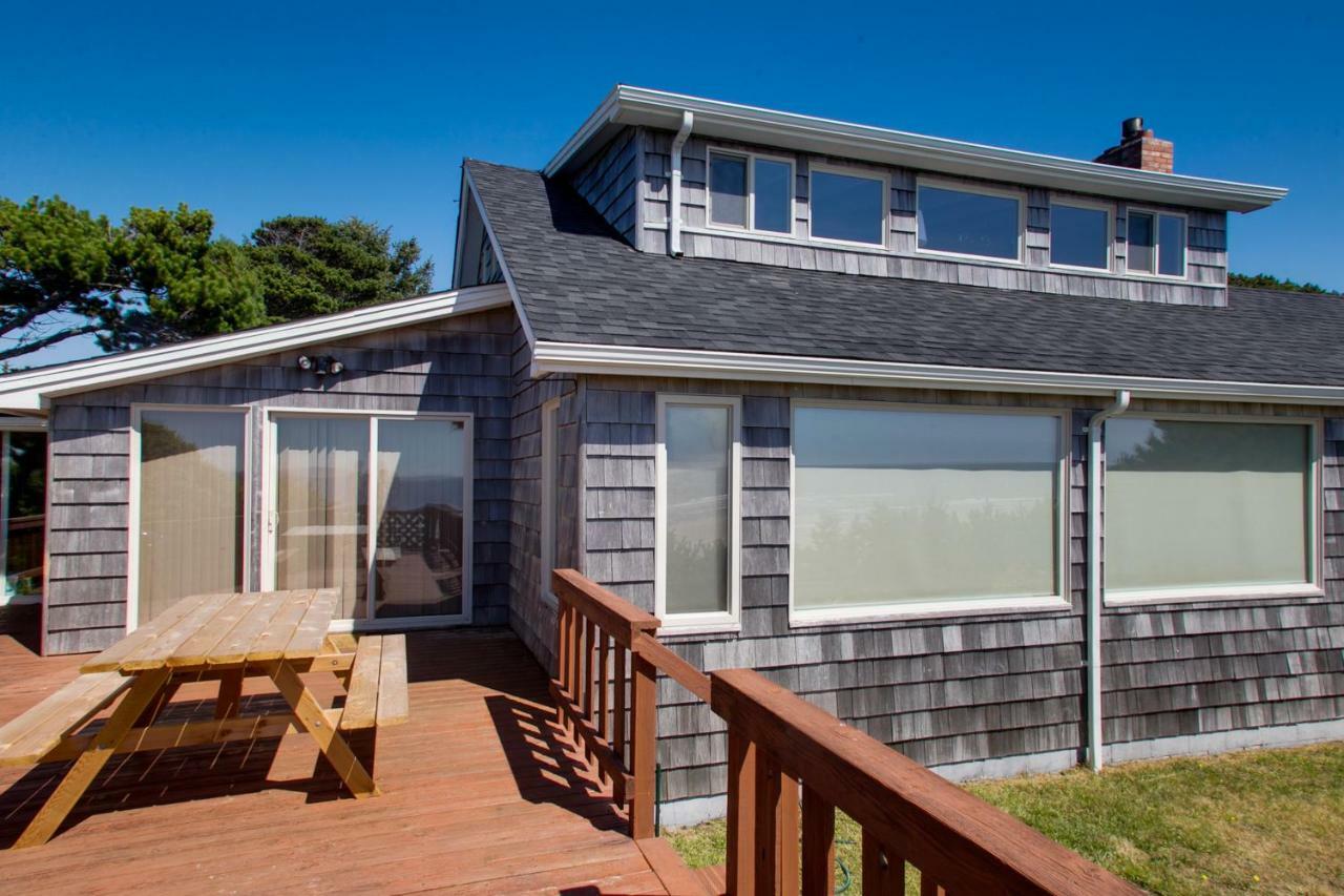 Seadrifter Oceanfront House Ferienhaus *